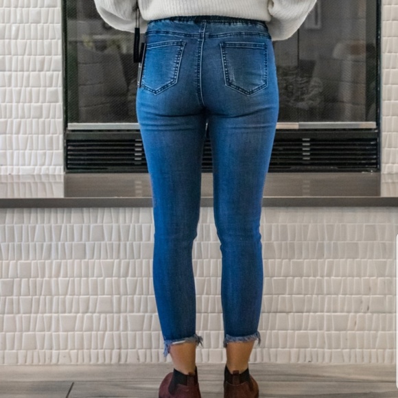 ❗️S left❗️ - Picture 3 of 3